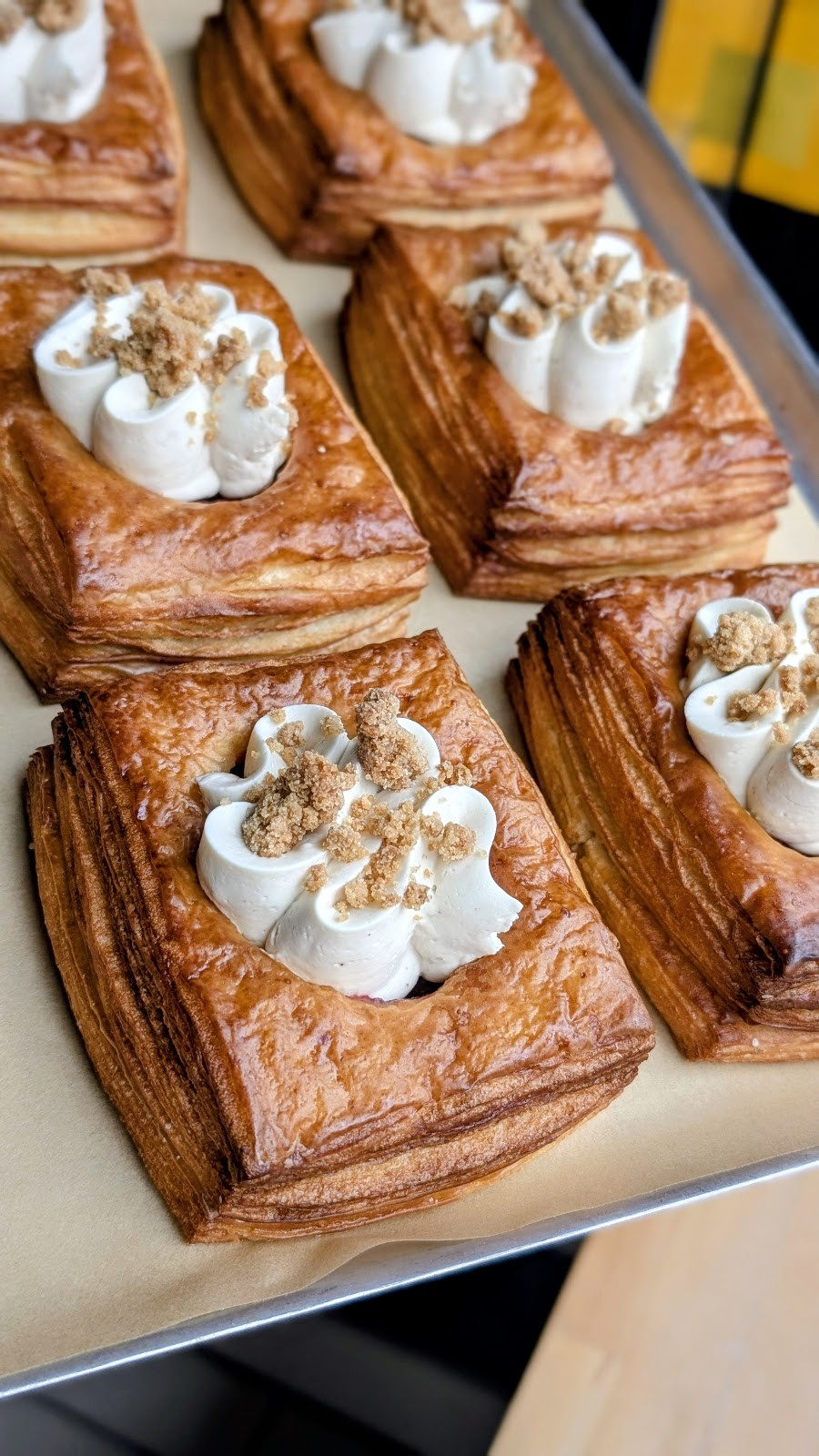 Honeytrap Bakery: food & drinks