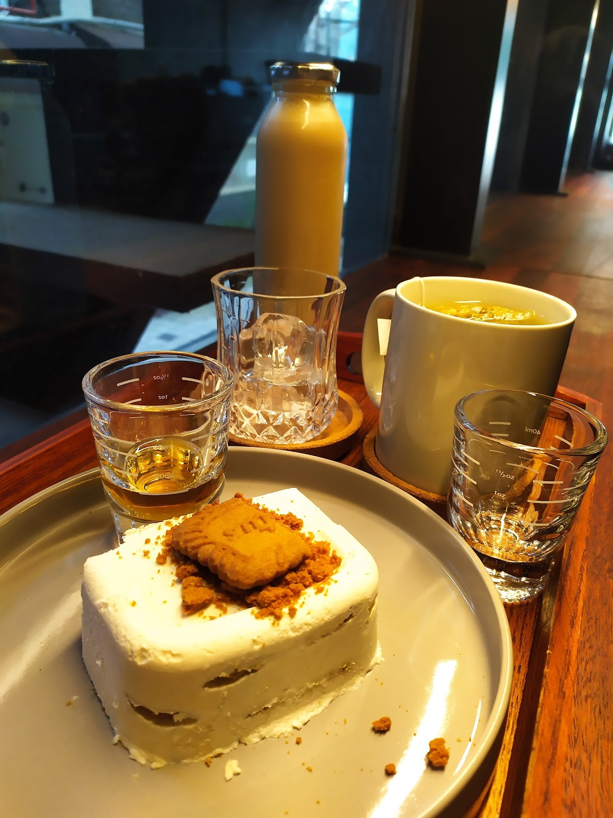 Coffee Doga Heritage: food & drinks