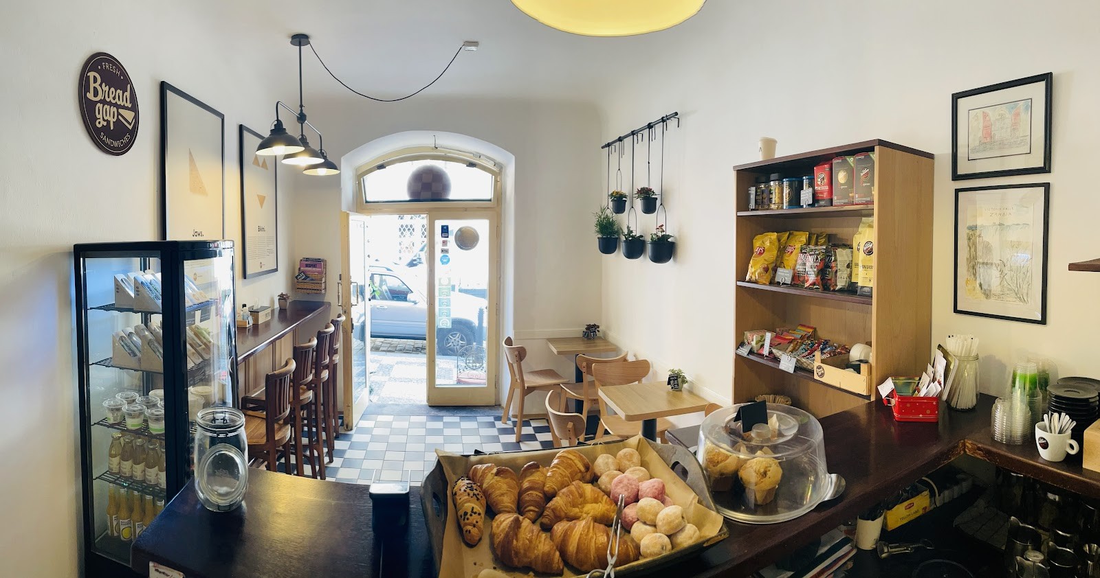 Bread Gap: the place