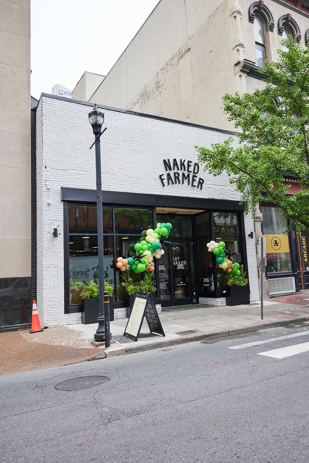 Naked Farmer: the place