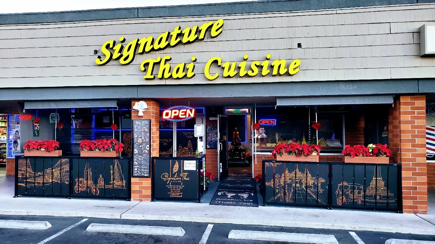 Signature Thai Cuisine: the place