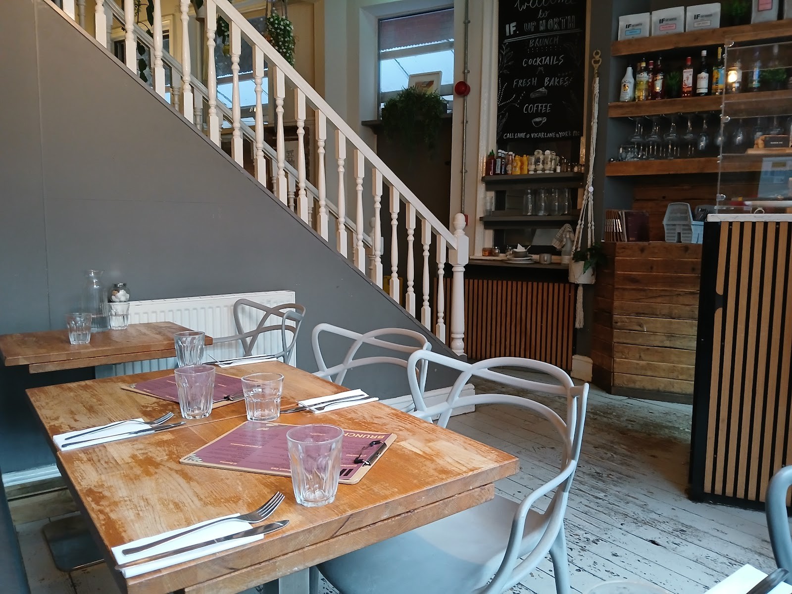 IF BRUNCH: the place