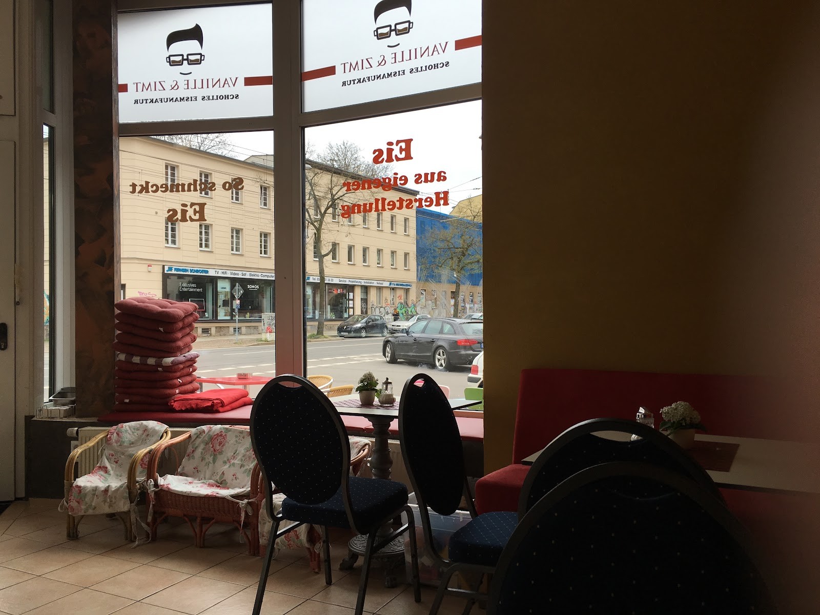 Scholles Eismanufaktur "Vanille & Zimt": the place