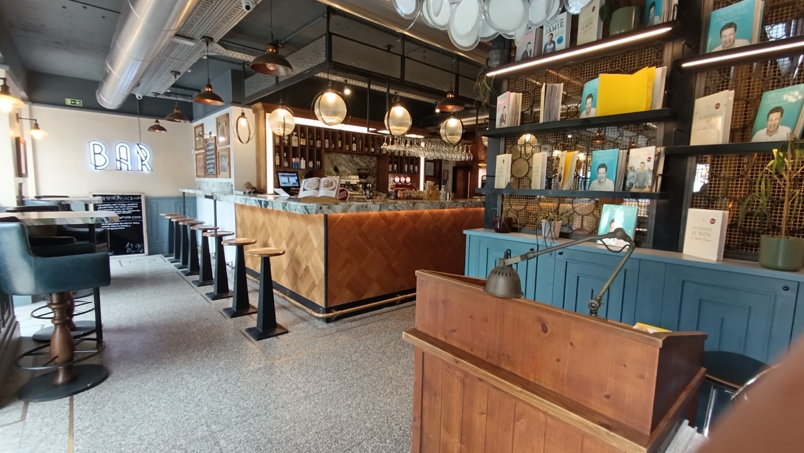Jamie's Italian Lisboa: the place