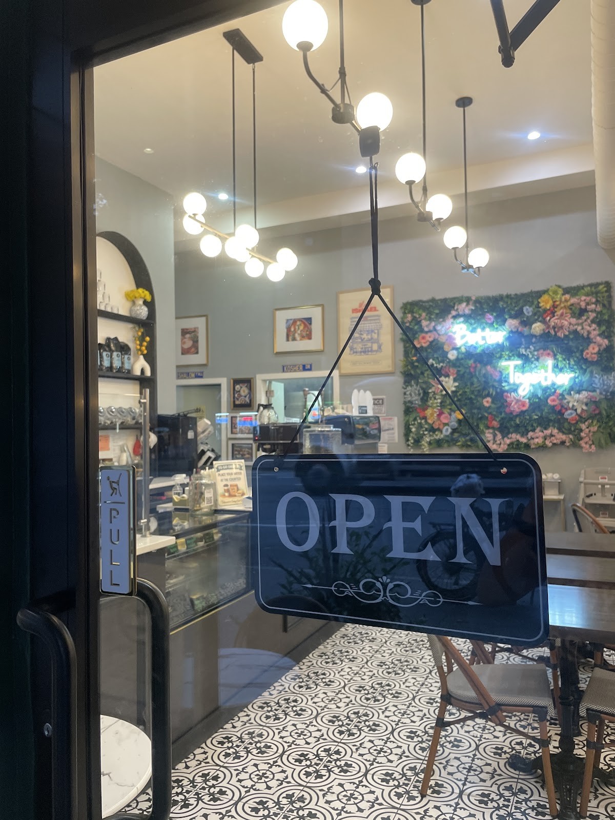 Effy's Cafe & Patisserie Columbus: the place