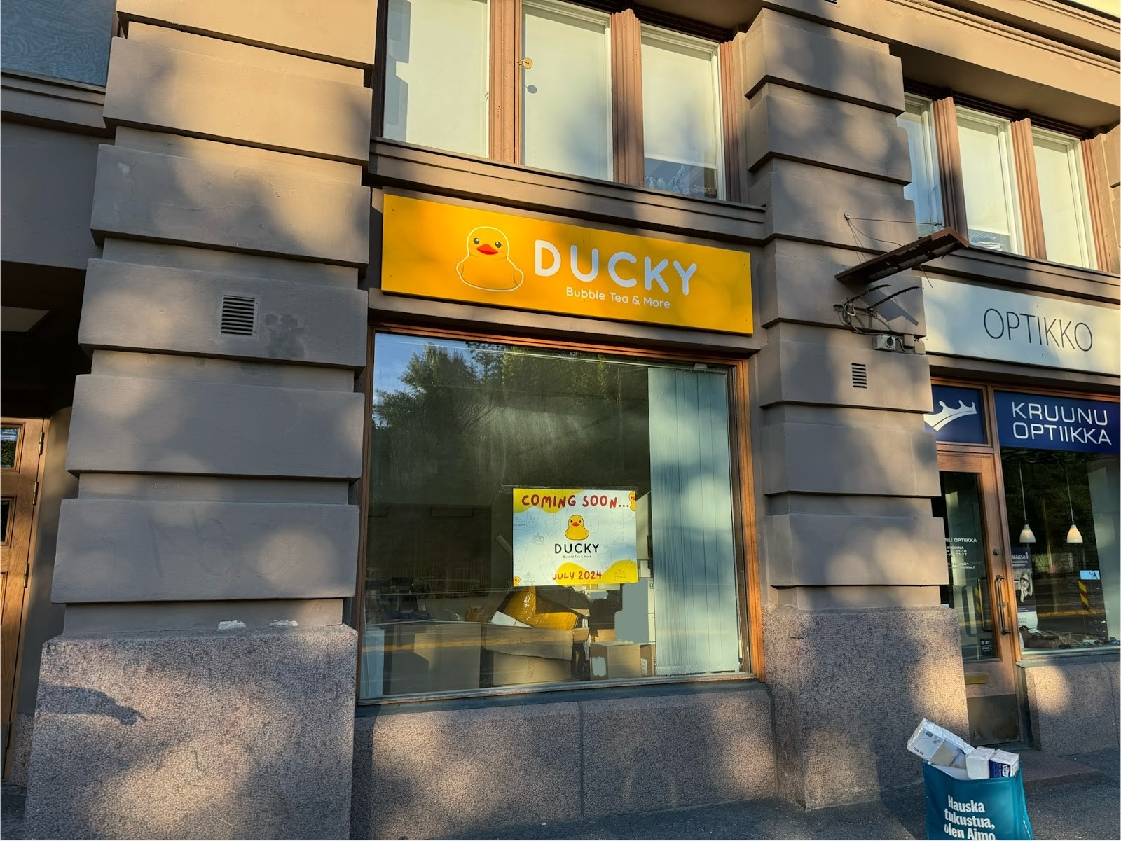 Ducky Bubble Tea & More: the place