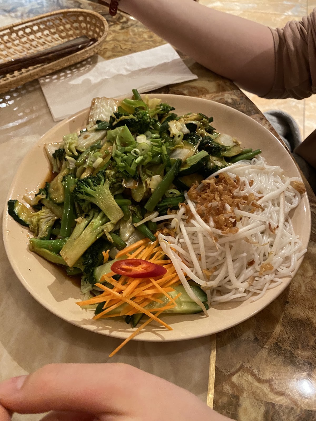 HA DANG: food & drinks