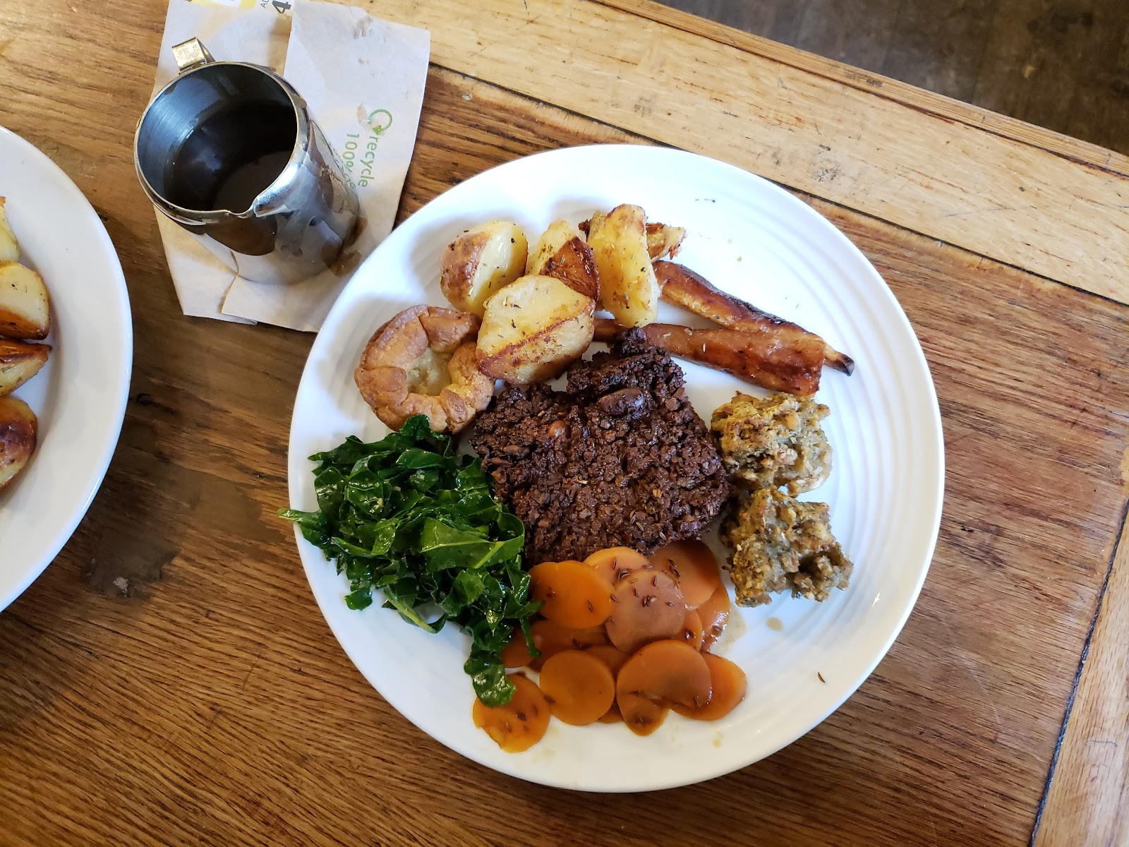 The Cowley Club: food & drinks