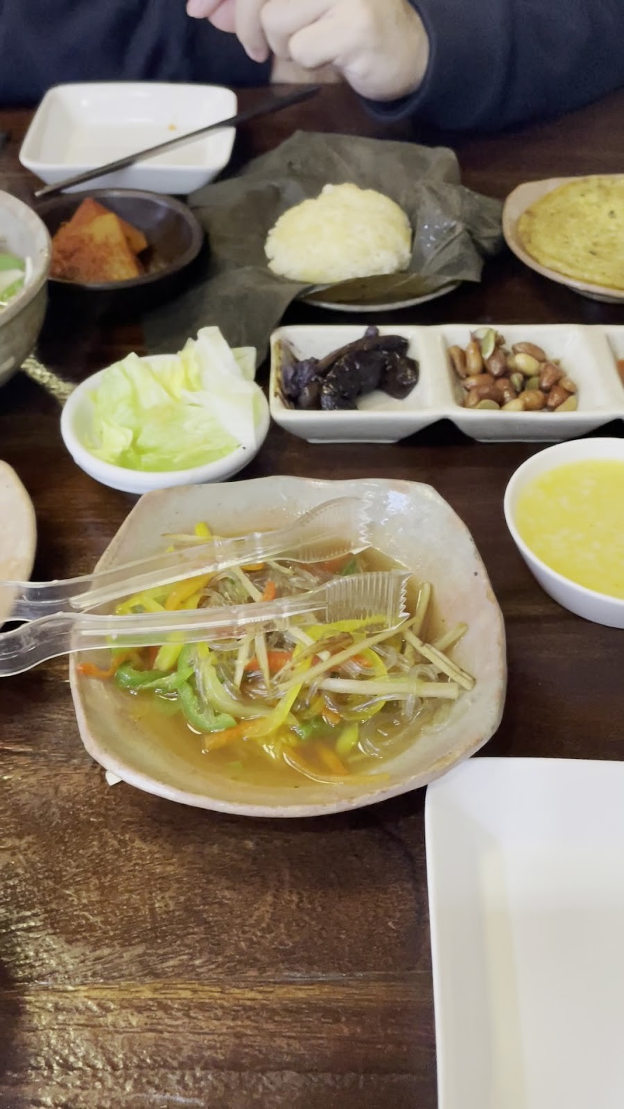 Maji: food & drinks