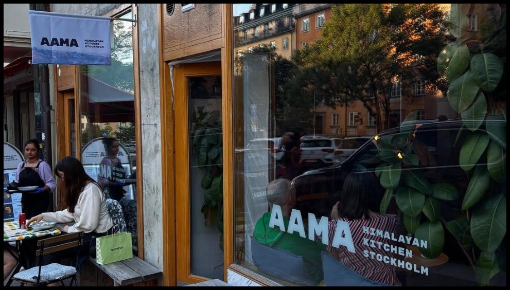 Aama: the place