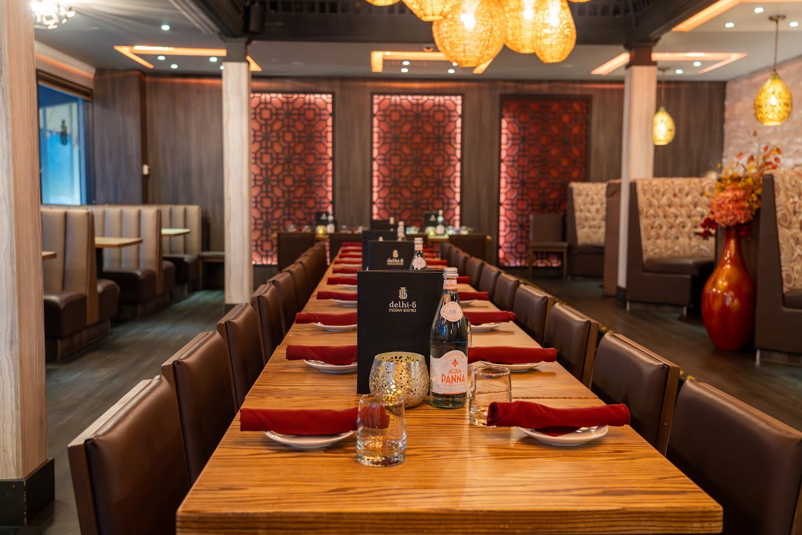 Delhi-6 Indian Bistro: the place