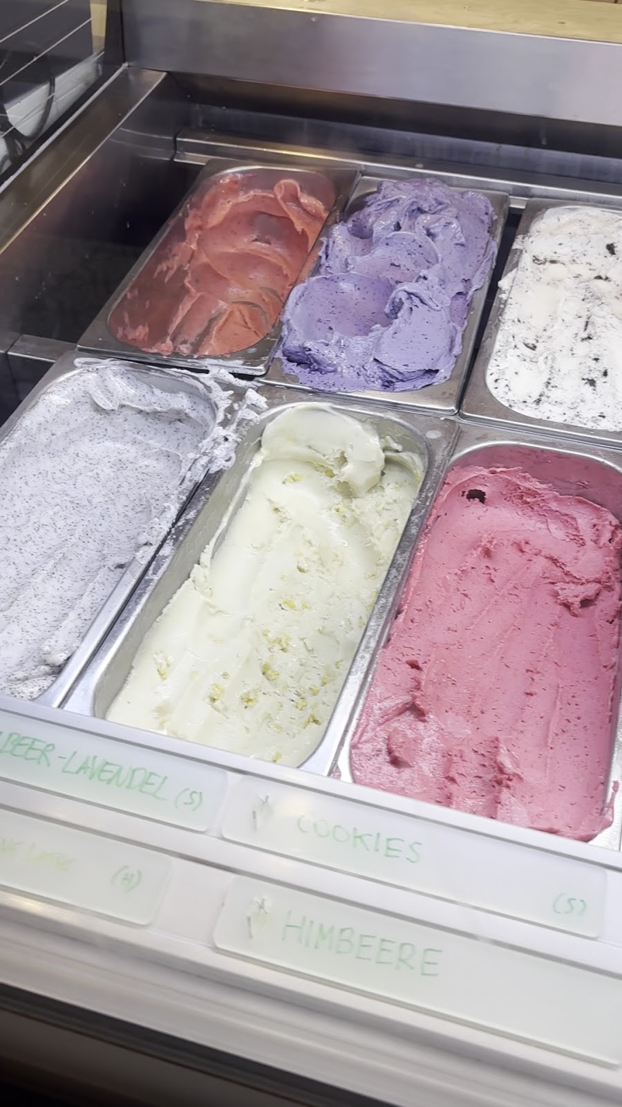 Veganista Ice Cream: food & drinks