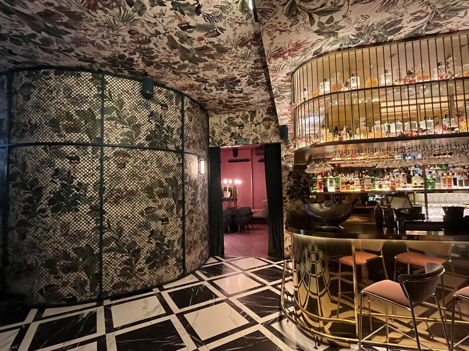 La Diva: the place