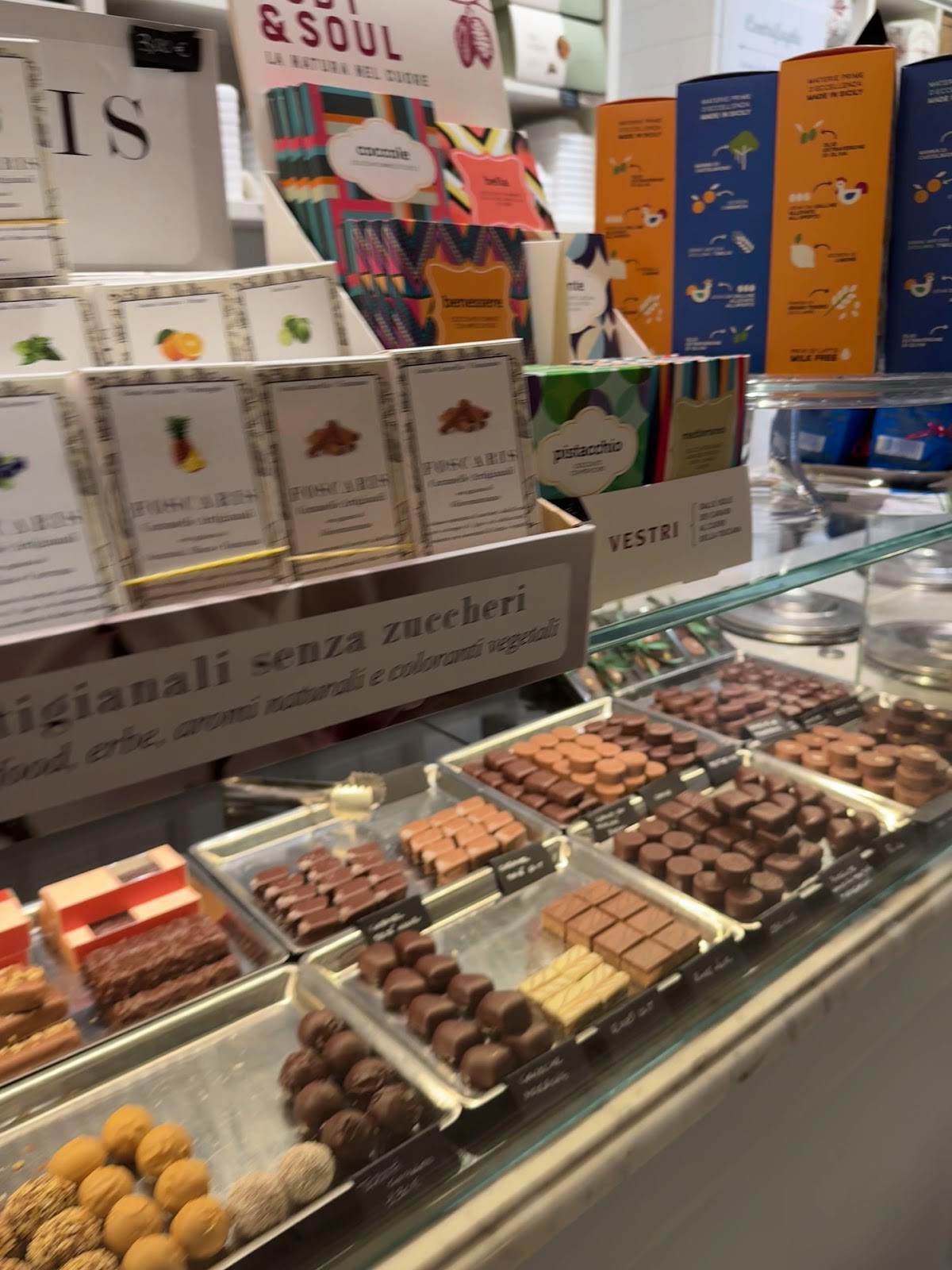Gelato San Lorenzo 100 % Naturale: the place