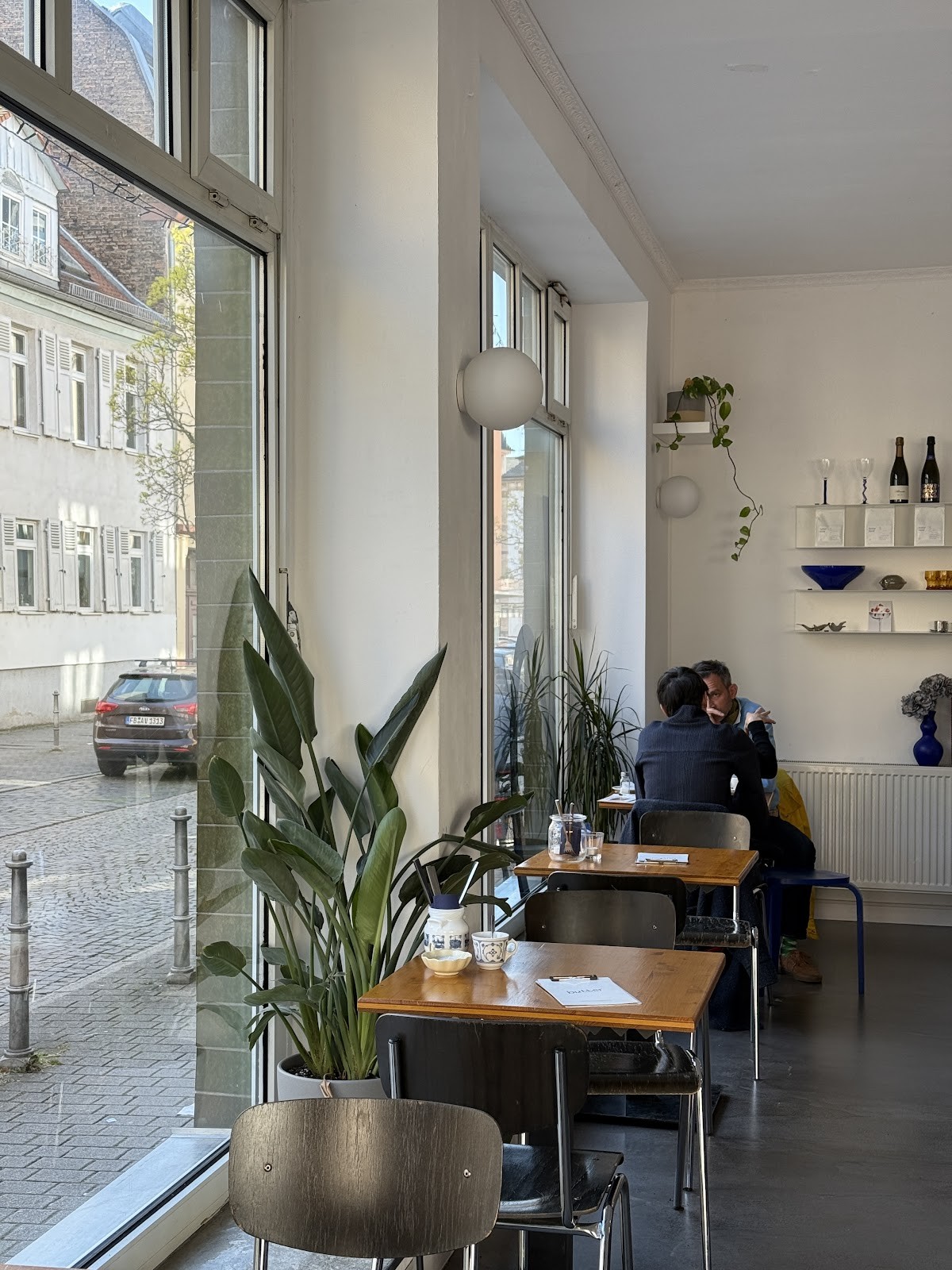 butter, Café: the place