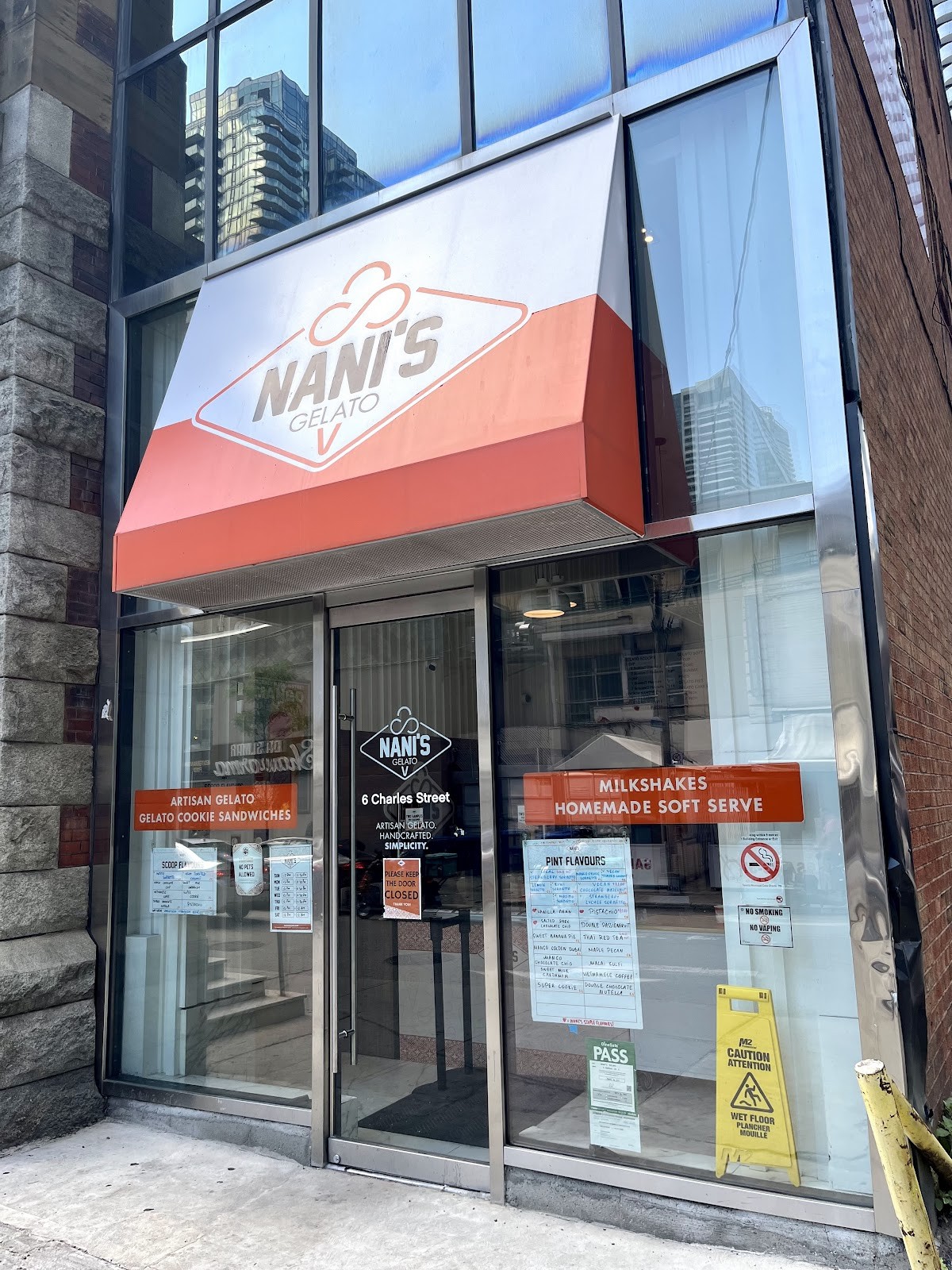 Nani's Gelato: the place