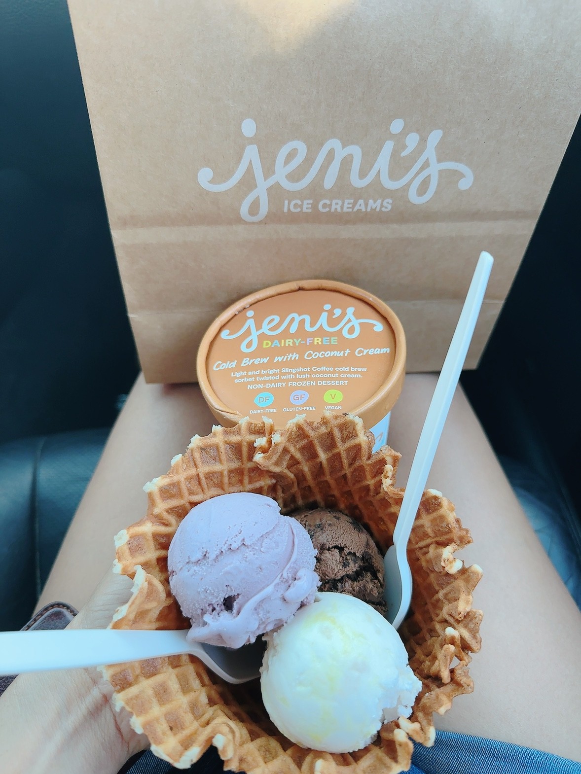 Jeni's Splendid Ice Creams: food & drinks