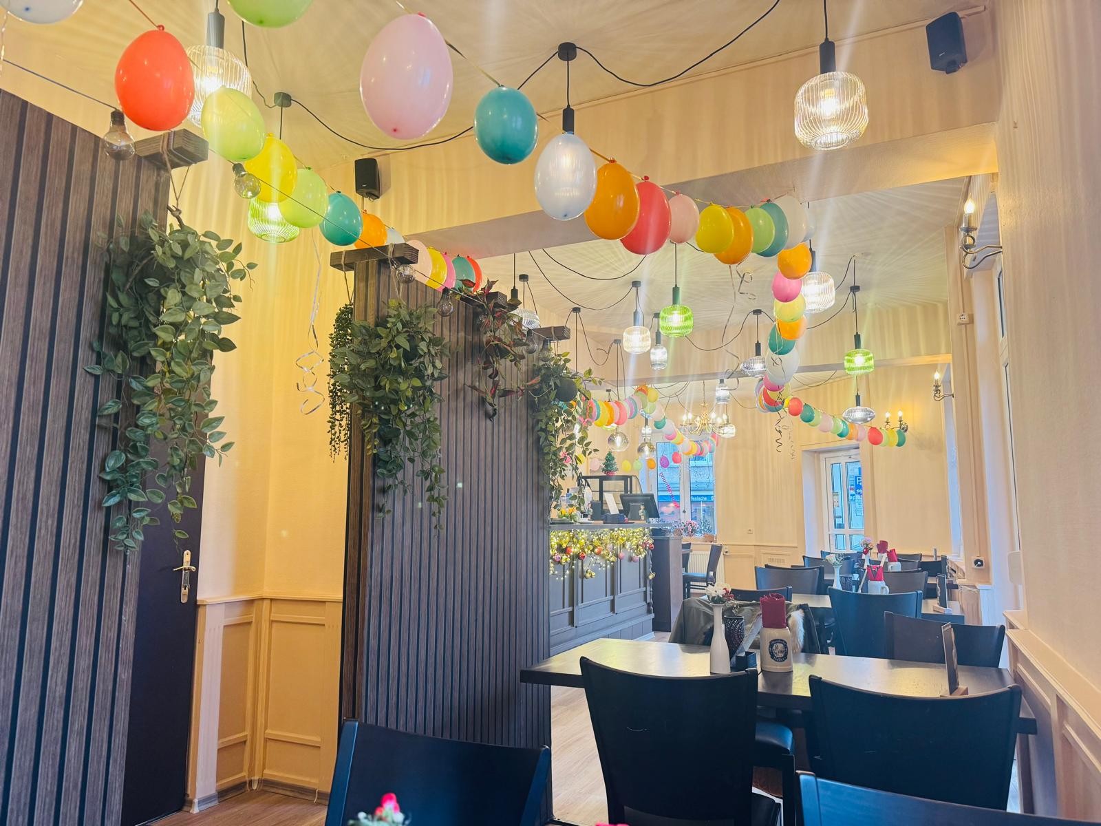 Hamro Nepali Restaurant & Bar: the place