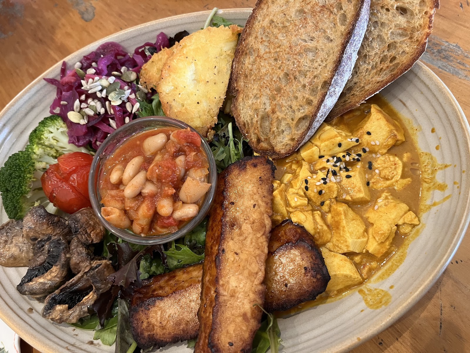 Cafe Mimosa: food & drinks