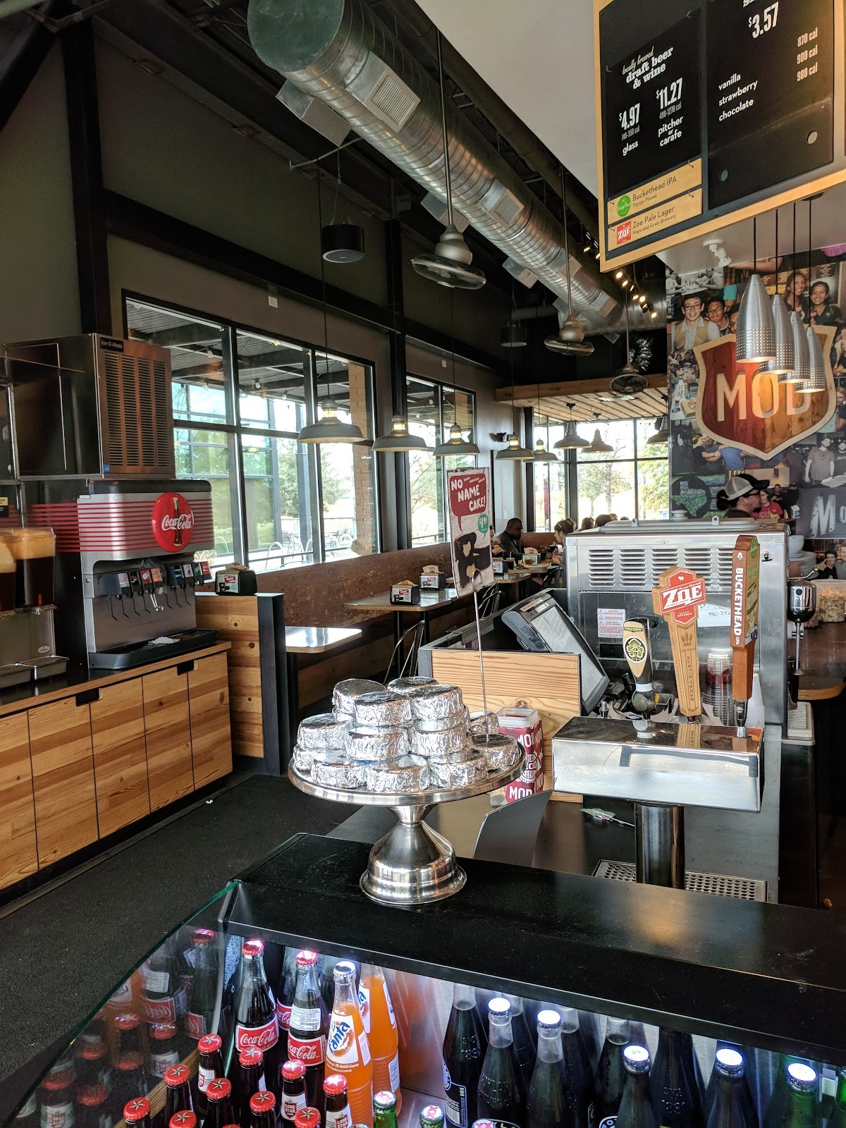 Mod Pizza - Mueller Market: the place