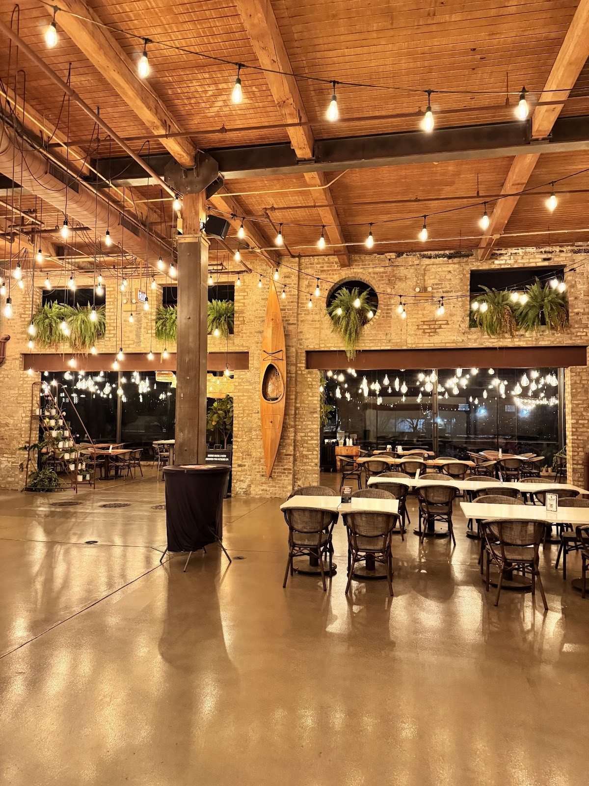 Soul & Smoke - Avondale at Rockwell on the River: the place
