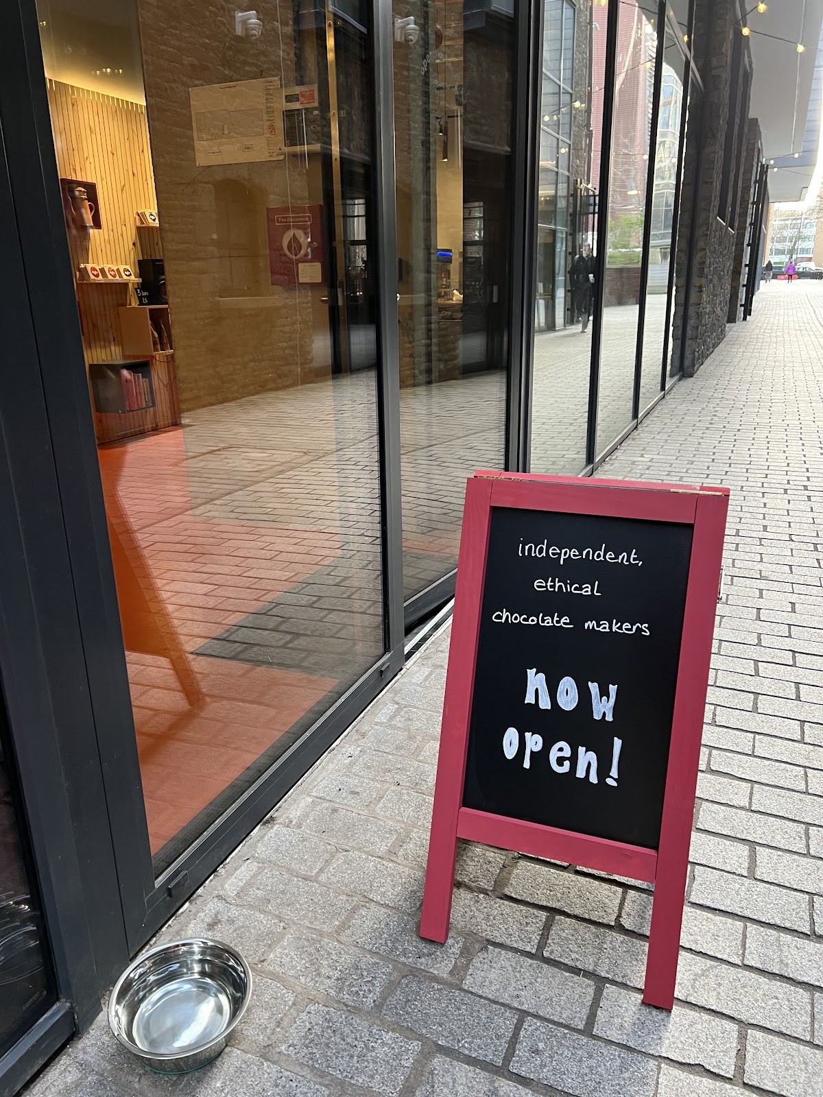 Ruby Hue Chocolate Makers: the place