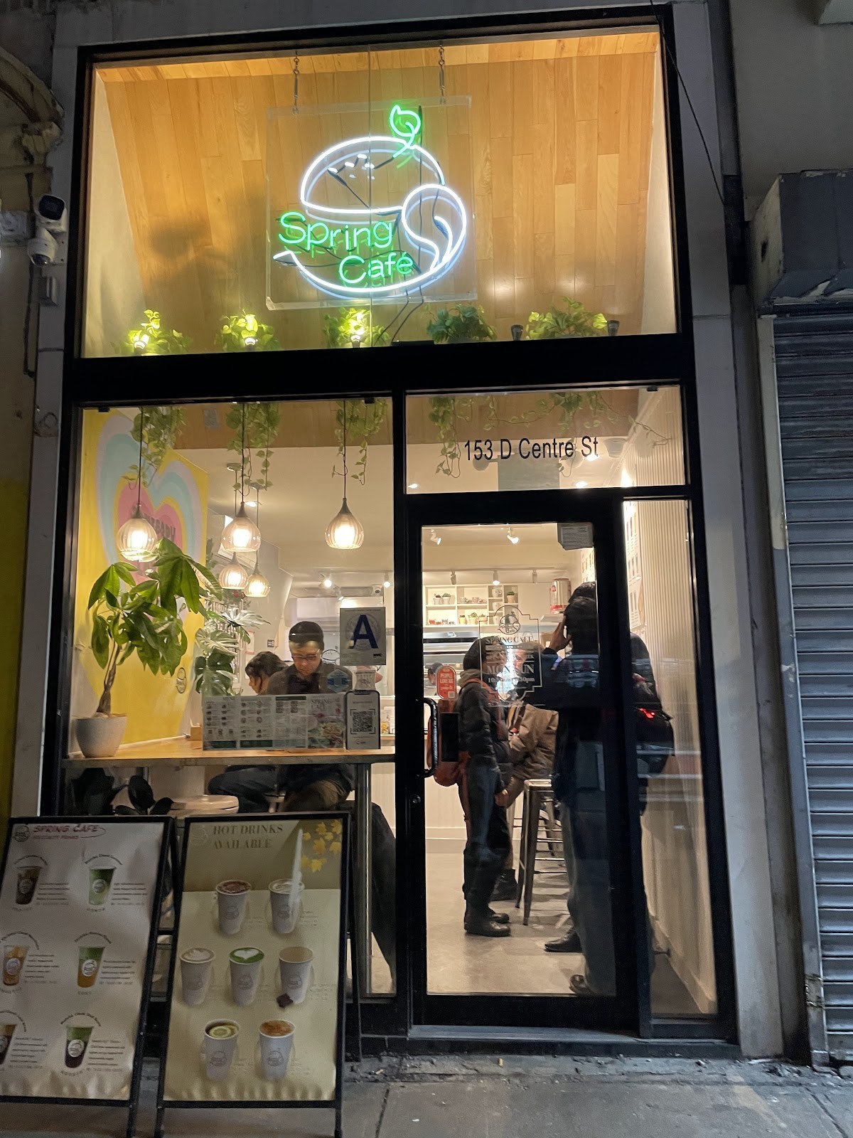 Spring Cafe: the place