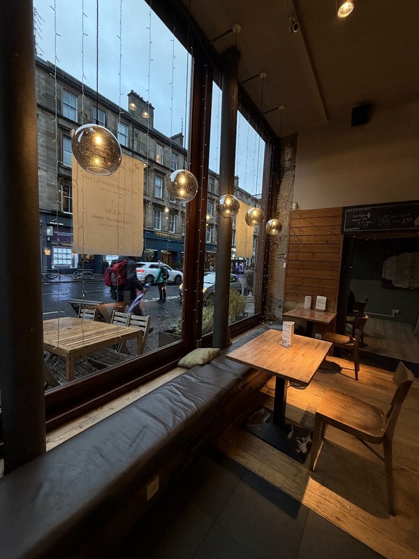 The Left Bank: photo 4
