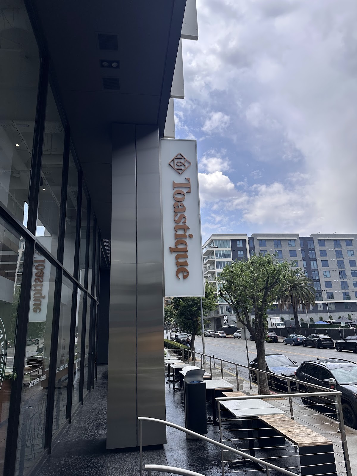 Toastique: the place