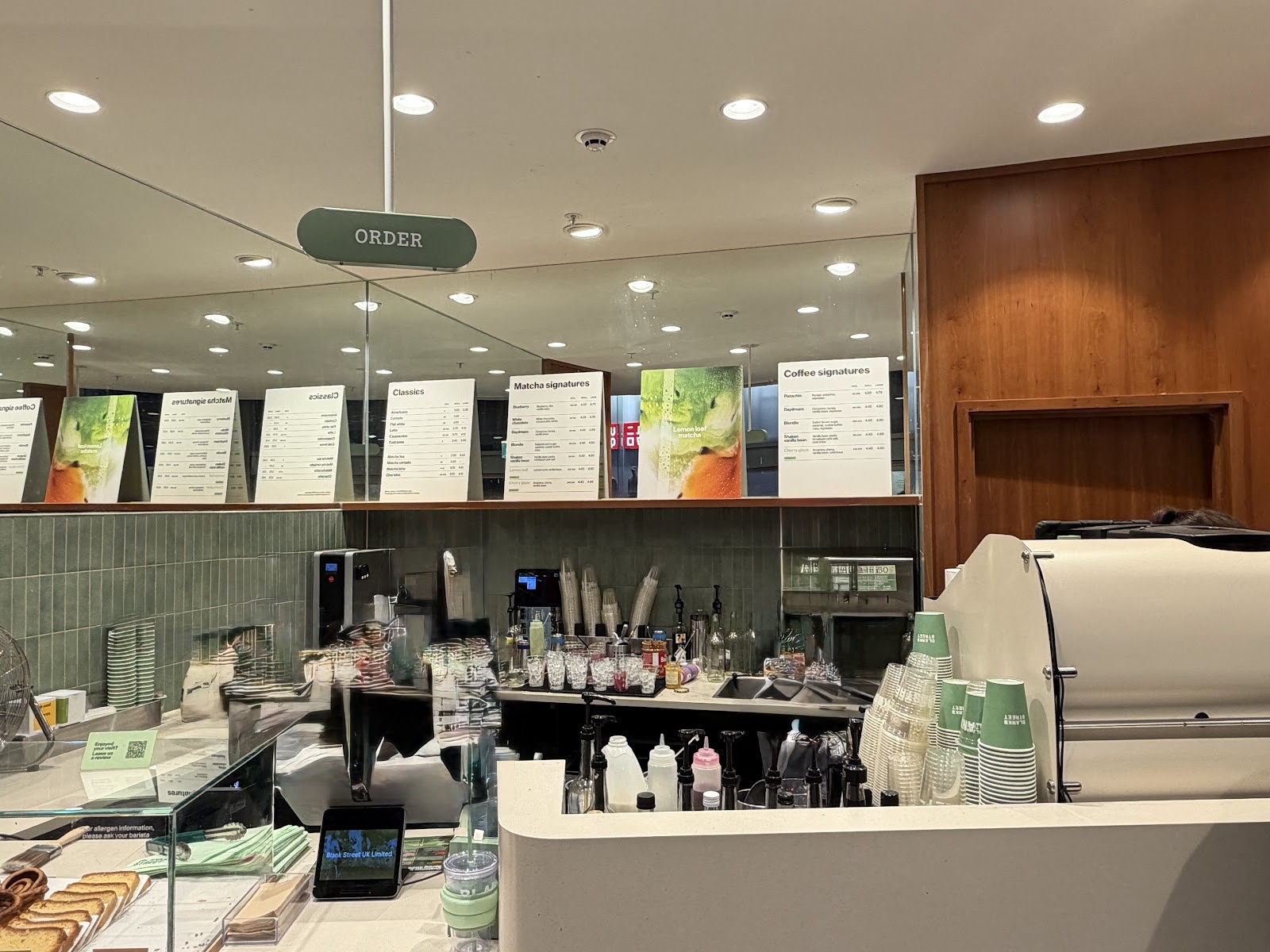 Blank Street Coffee: the place