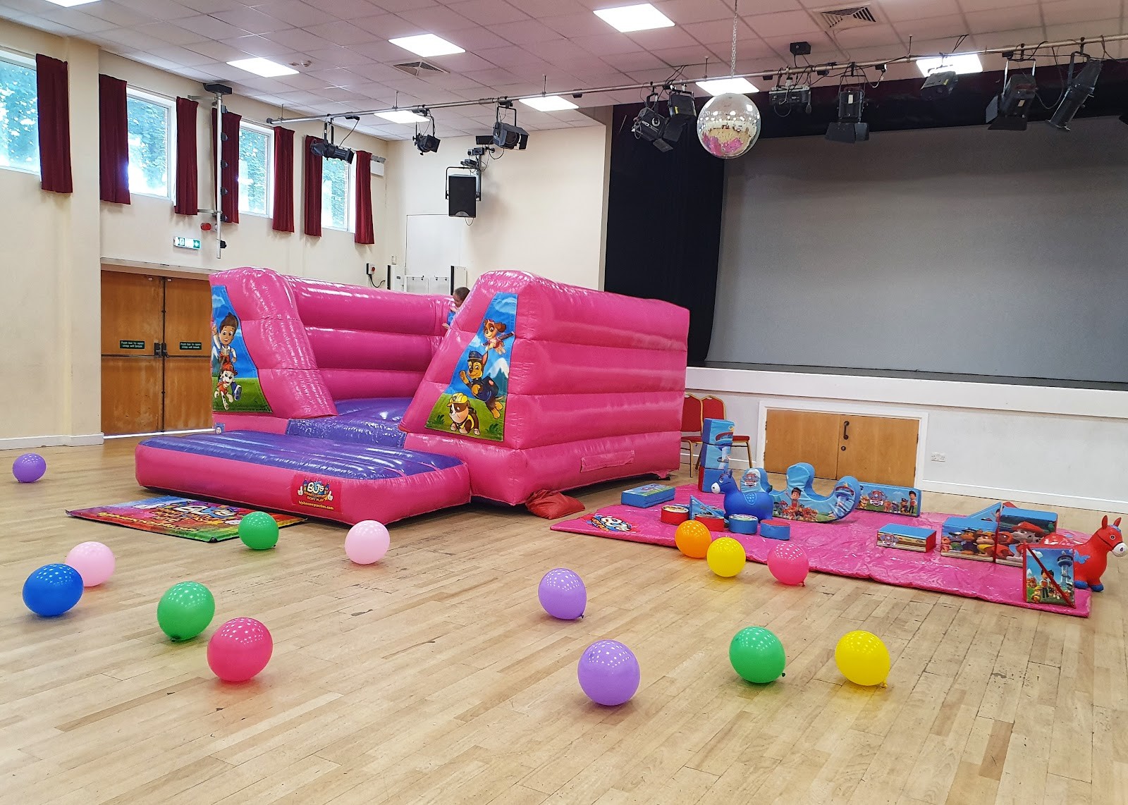 Selsdon Hall and Jubilee Coffee Shop: the place