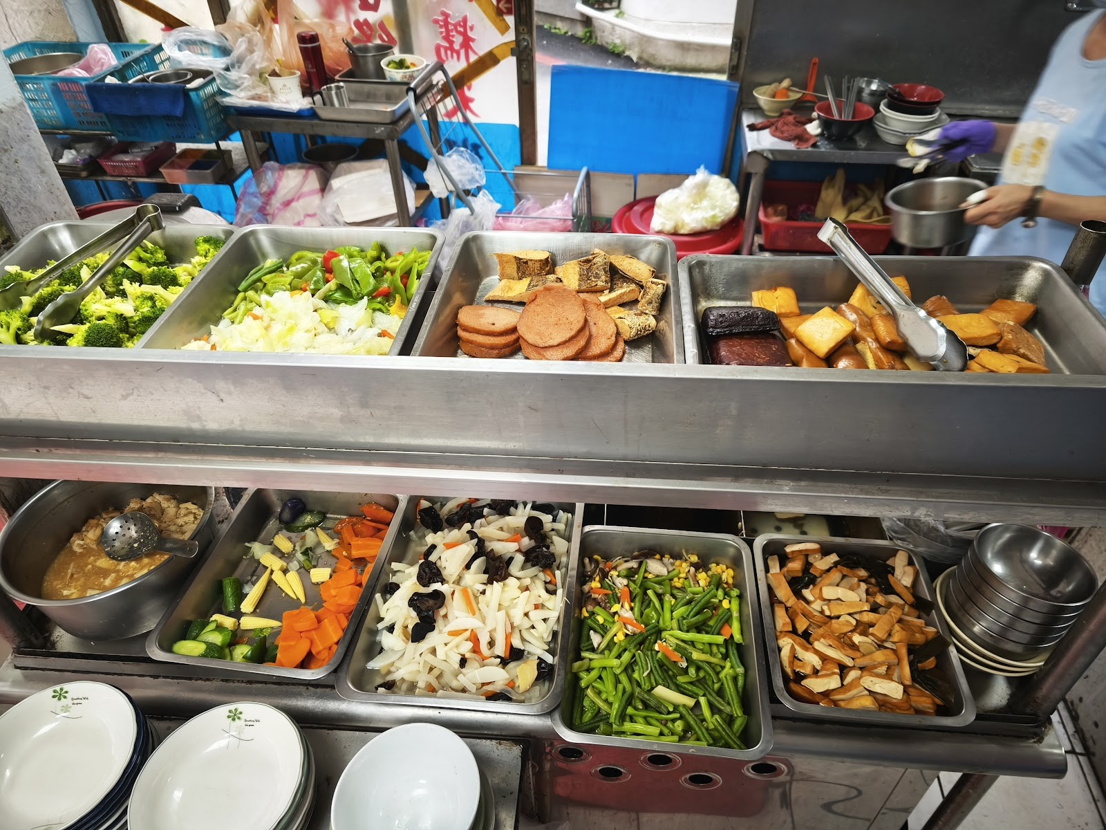Mama Lai - 賴媽媽素食: the place