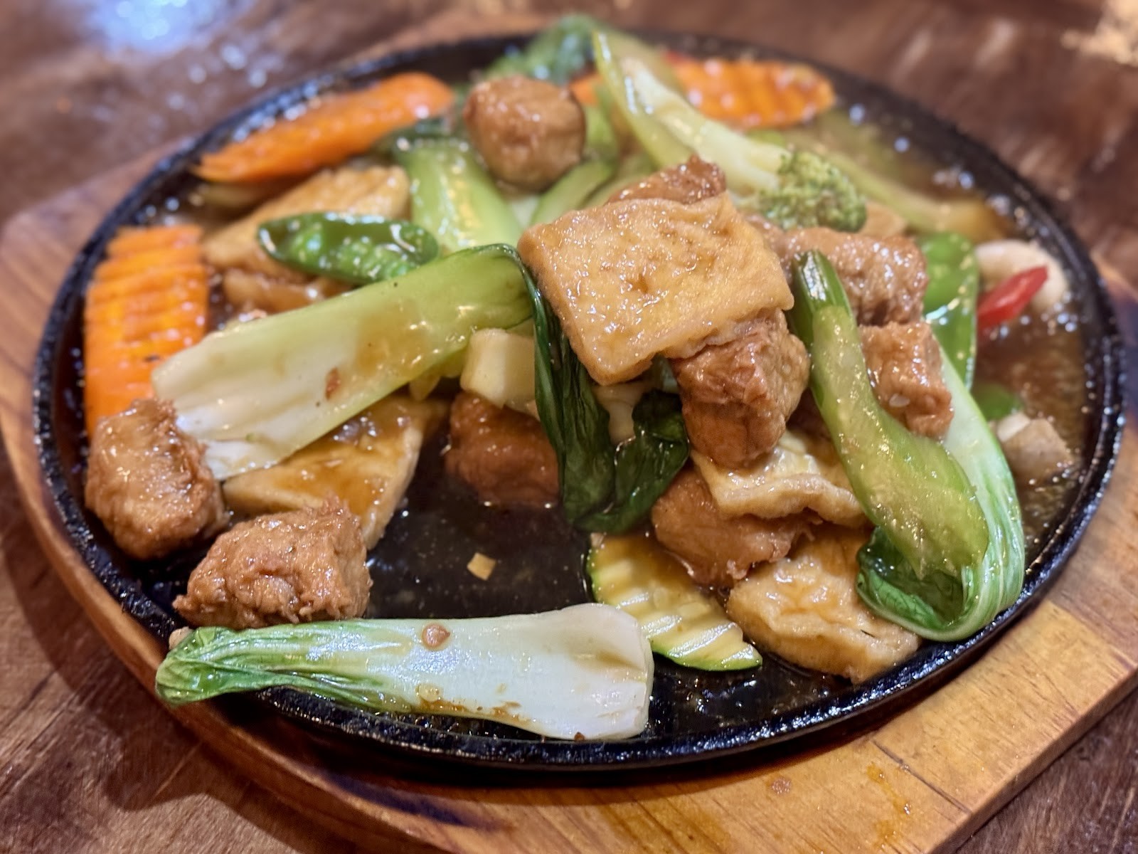 Vina Vegan Restaurant: food & drinks