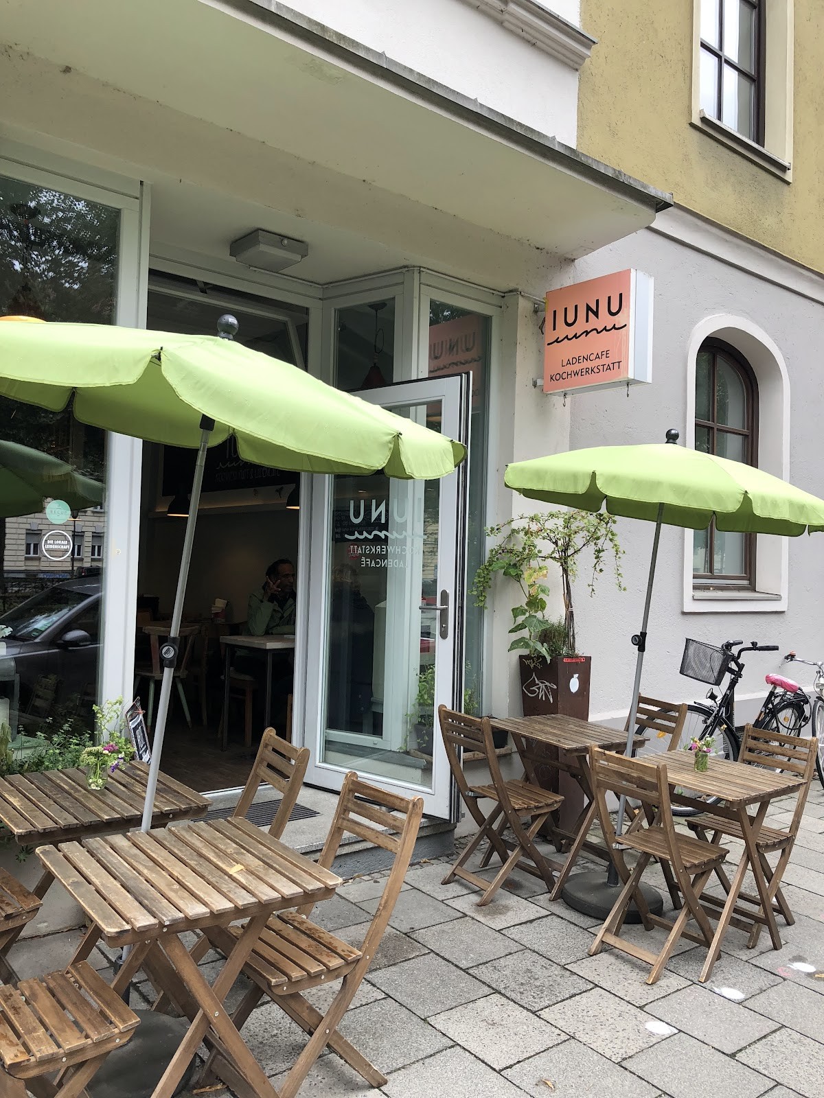 IUNU Kochwerkstatt und Ladencafé: the place