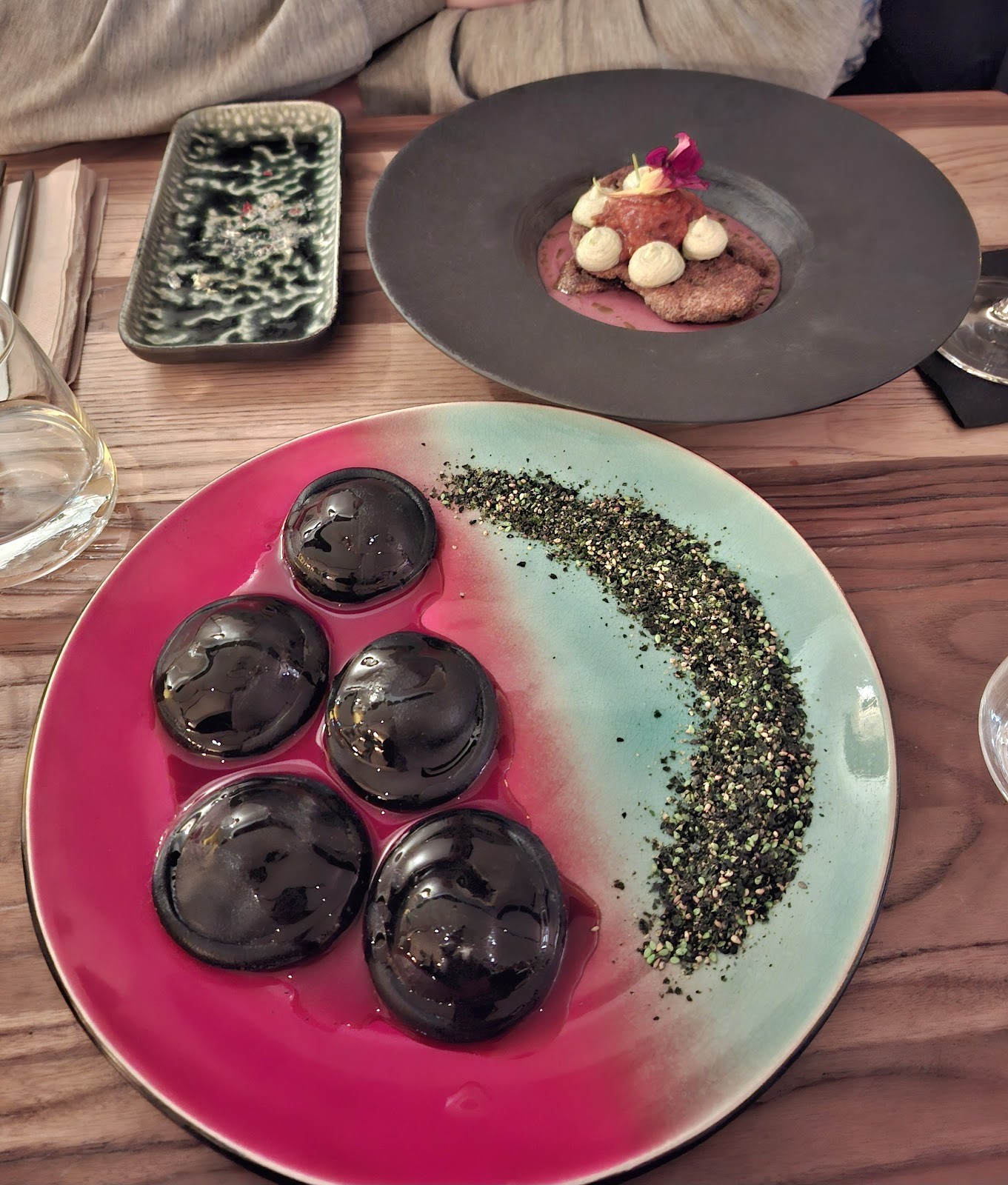 Hearth: food & drinks