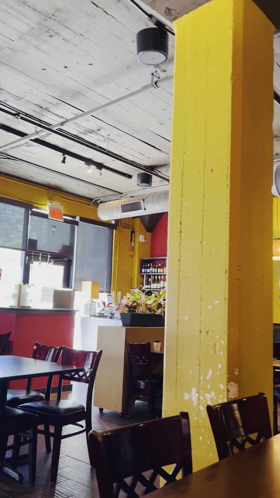 Mai Thai Restaurant: the place