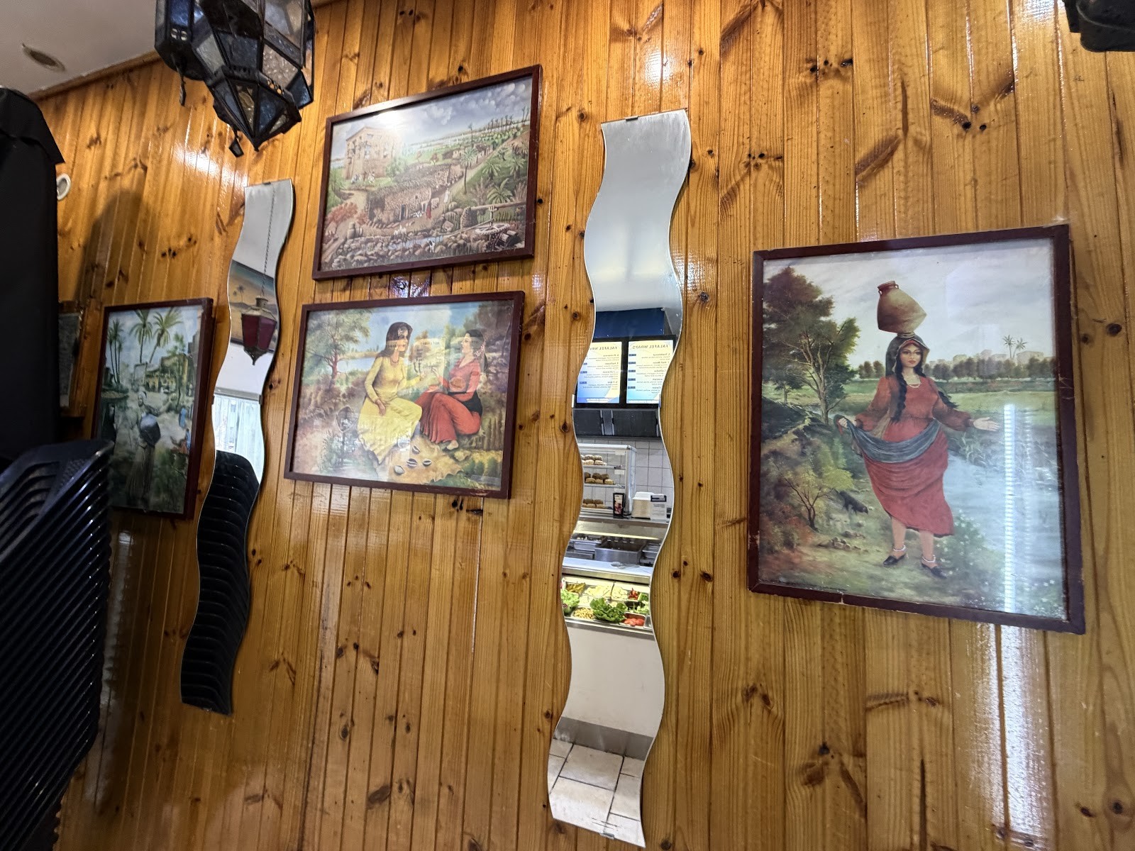 Half Moon Cafe: the place
