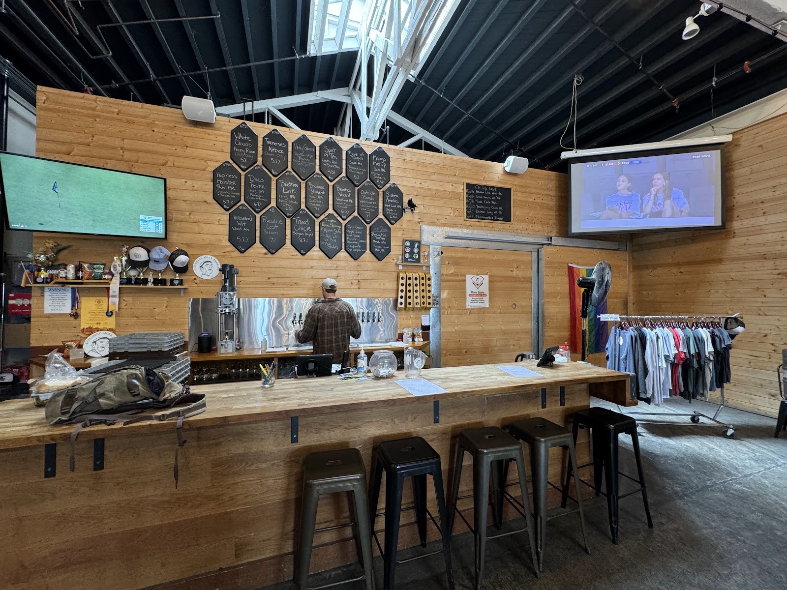 Laughing Monk Brewing: the place