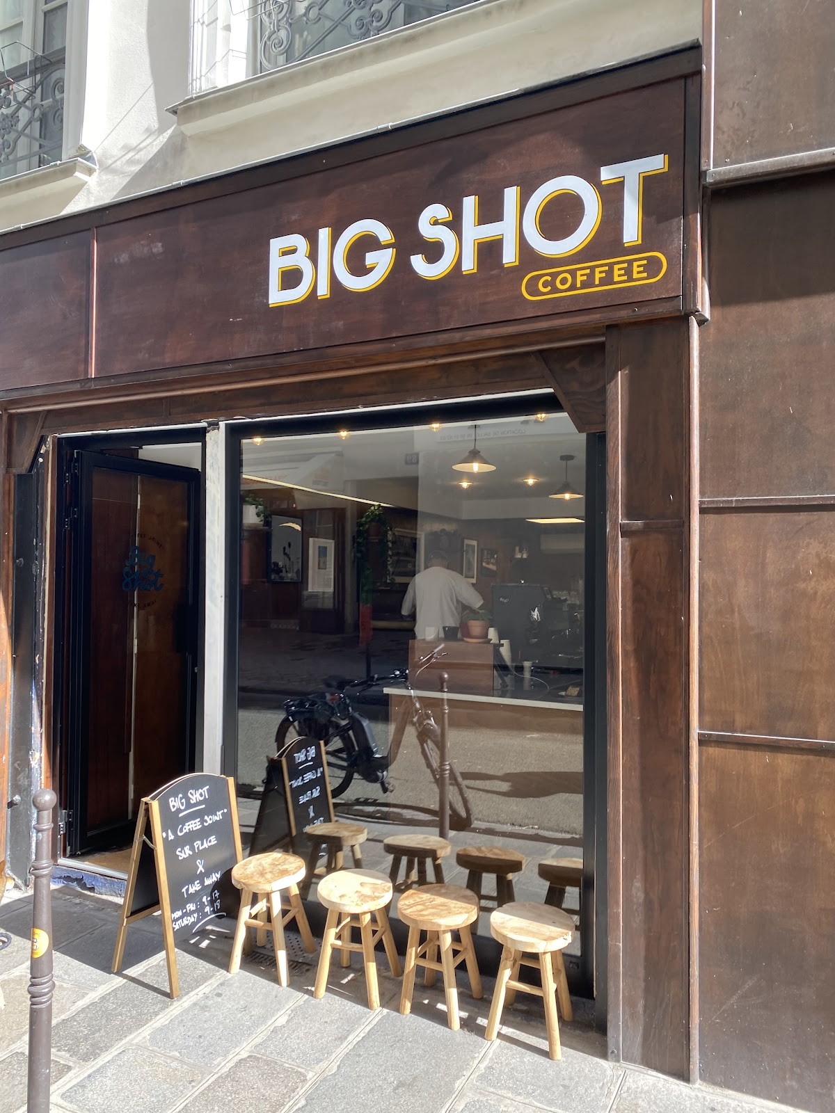 Big Shot coffee: the place