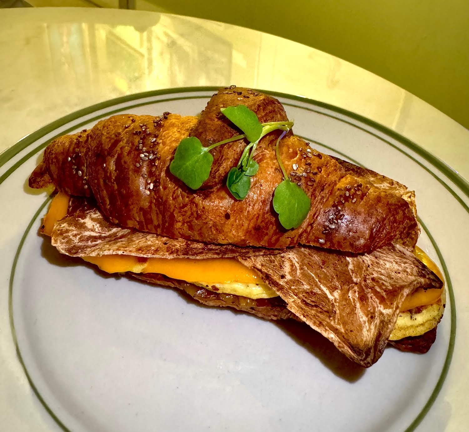 Garden Carver: food & drinks
