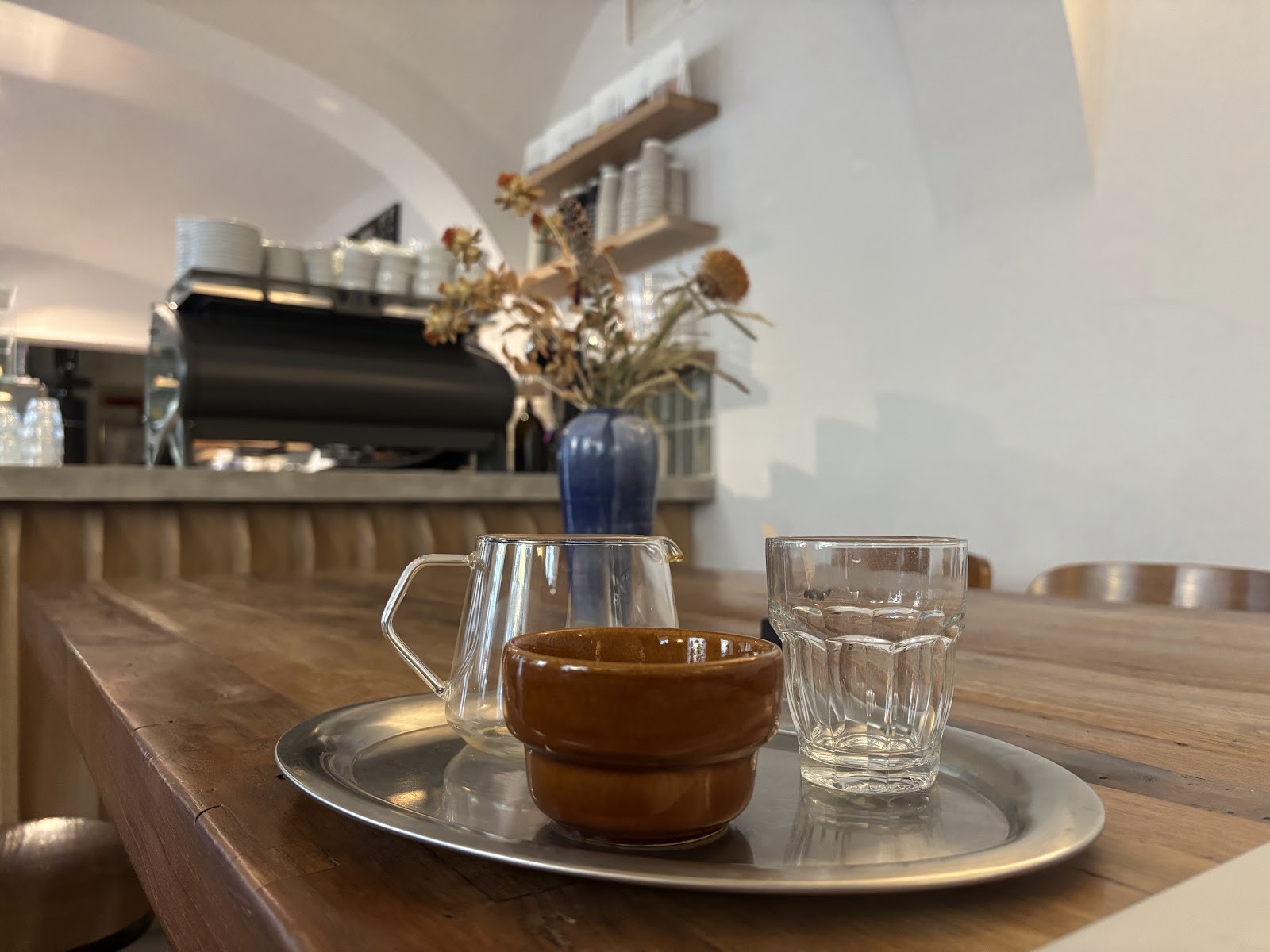 Jonas Reindl Coffee Roasters: the place