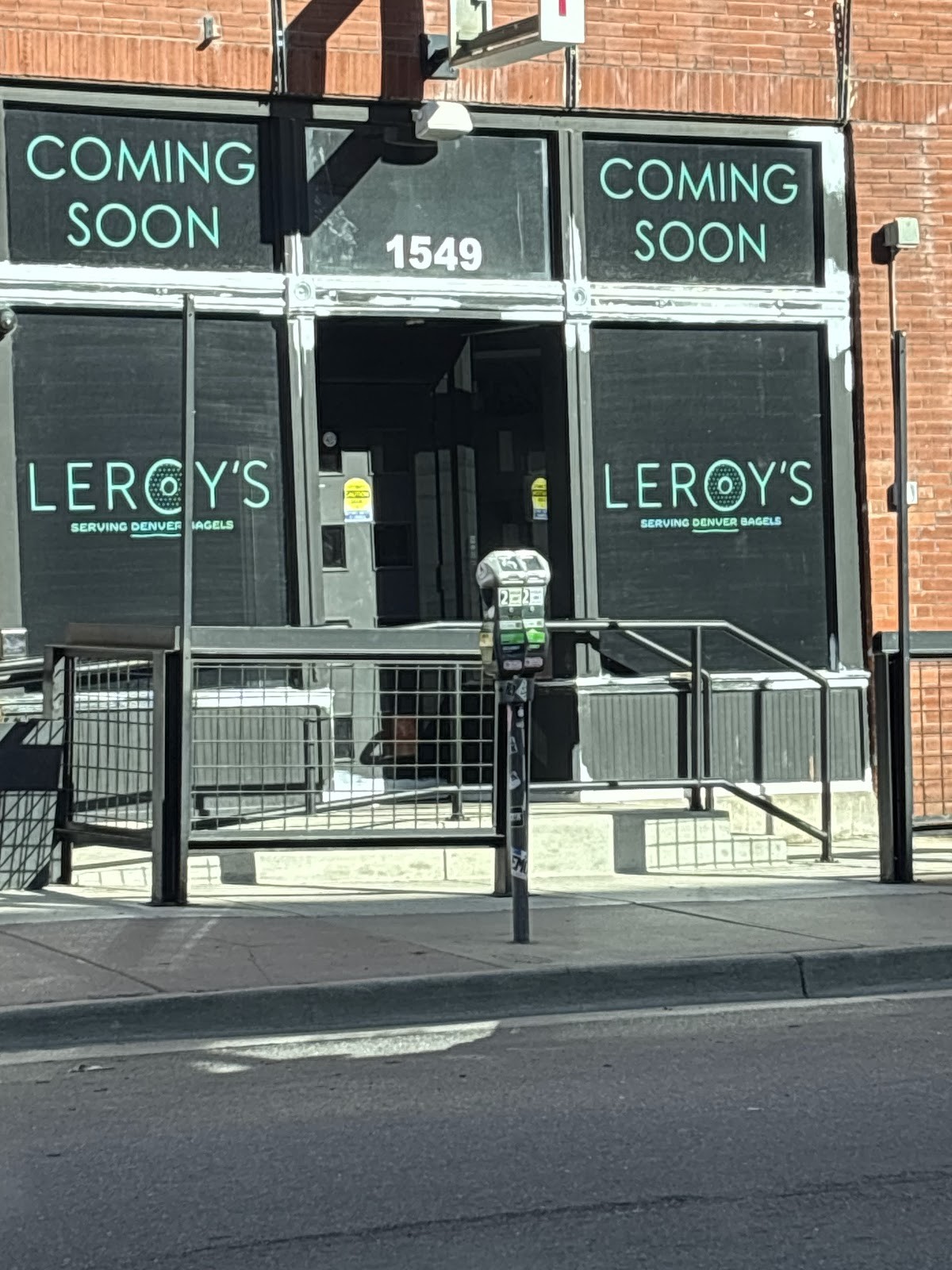 Leroy's Bagels - 29th Ave: the place