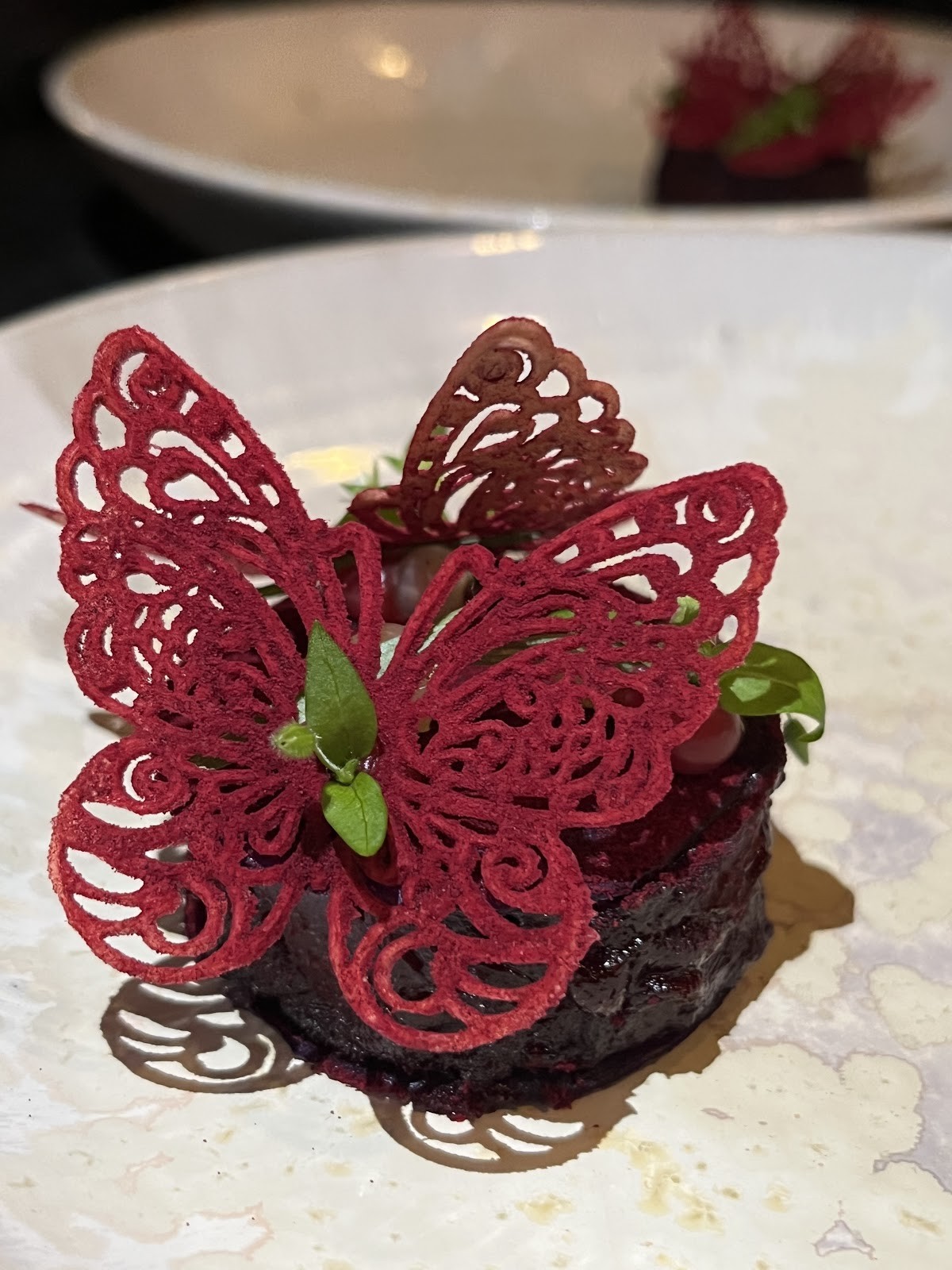 SEVEN SWANS: food & drinks