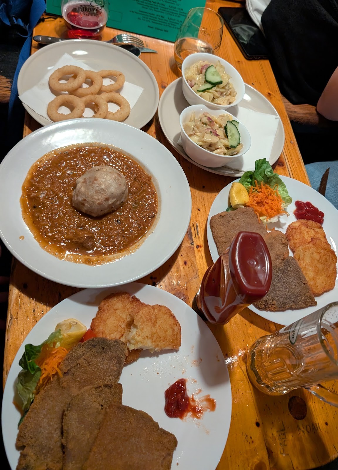 Rupps: food & drinks