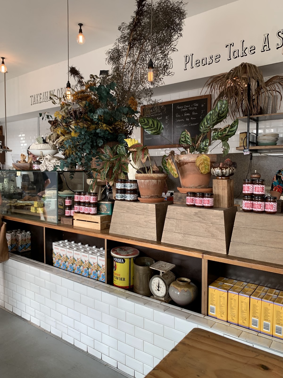 Tuckshop Bondi Junction: the place