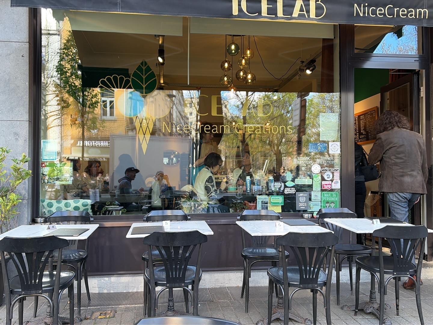 IceLab NiceCream Creations: the place