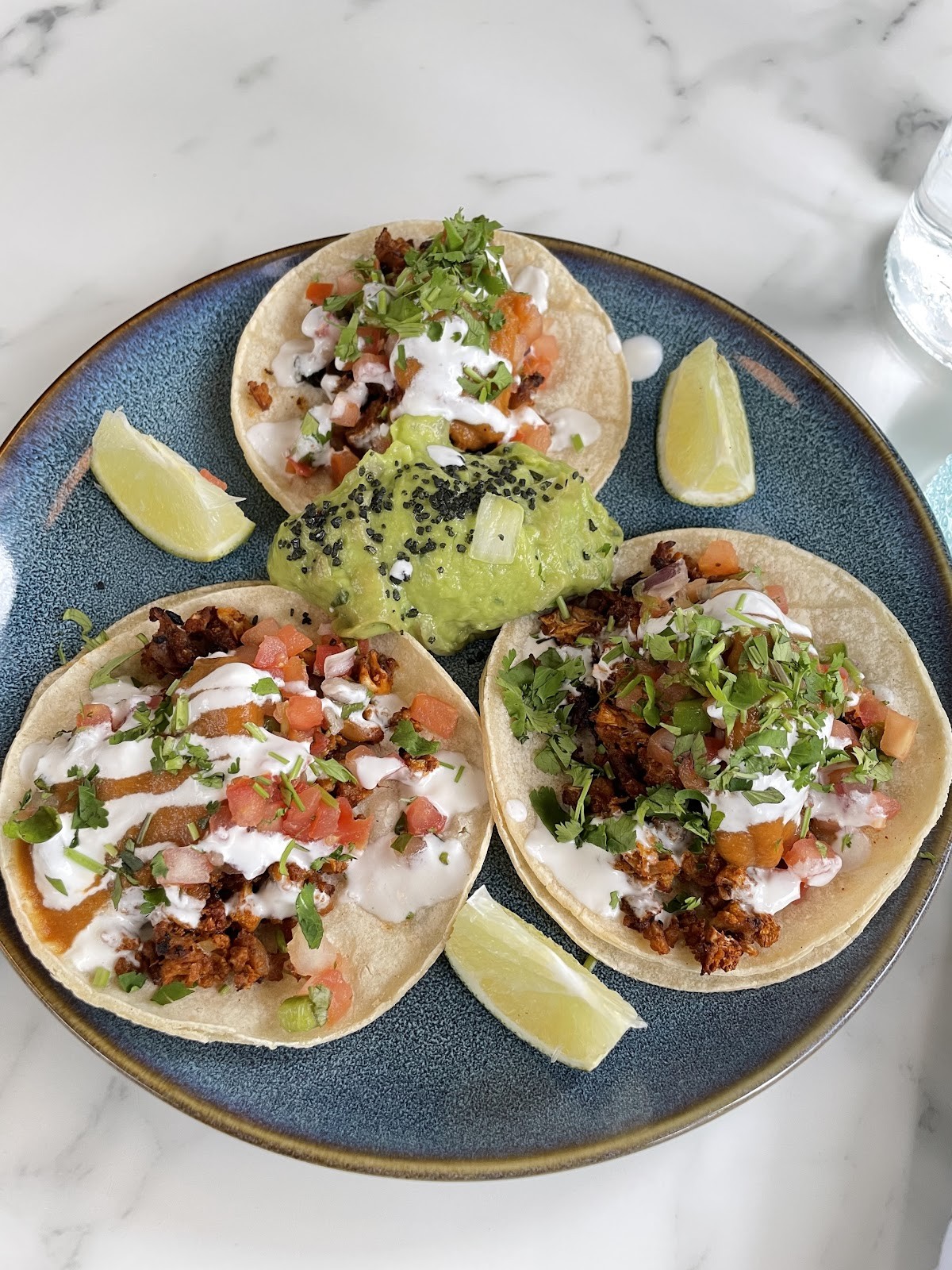 Fitz on 4th: food & drinks