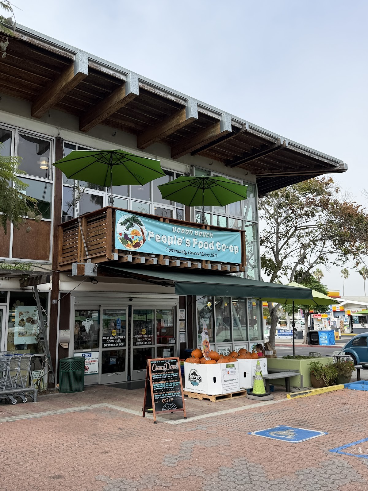 Ocean Beach People's Food Co-op: the place