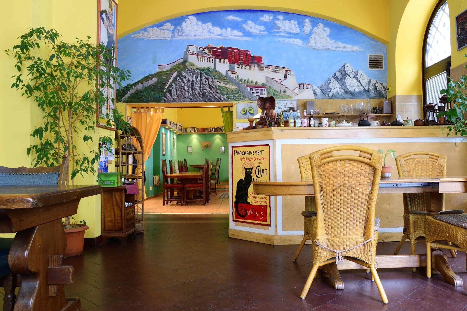 Ananta Restaurant: the place