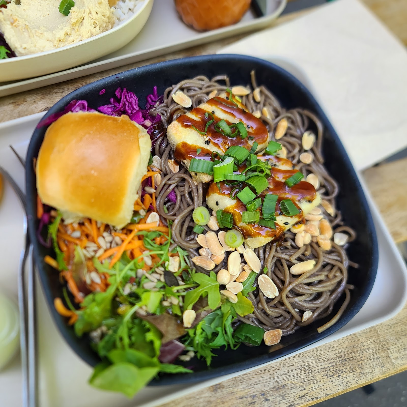 Season Square: food & drinks